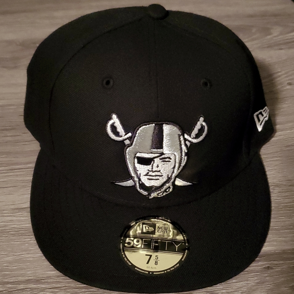 Las Vegas Raiders Fitted Hat